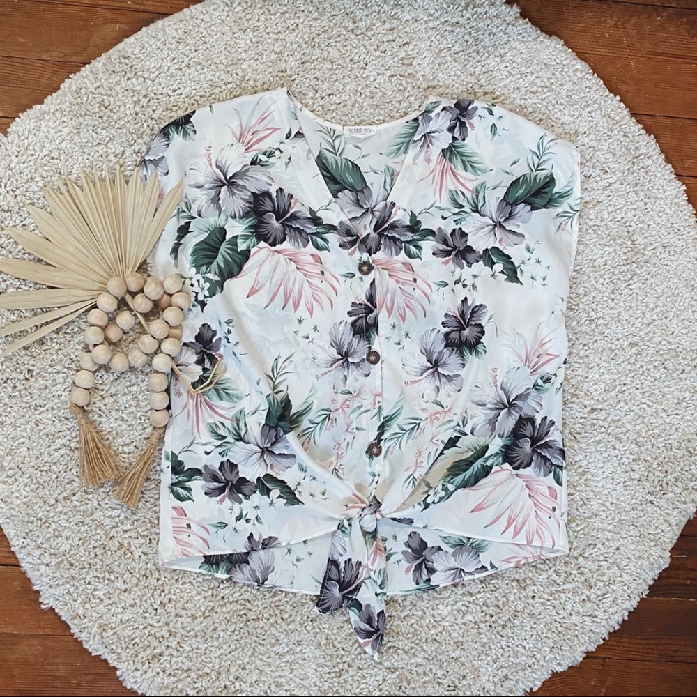 Floral Hawaiian Print Summer Blouse